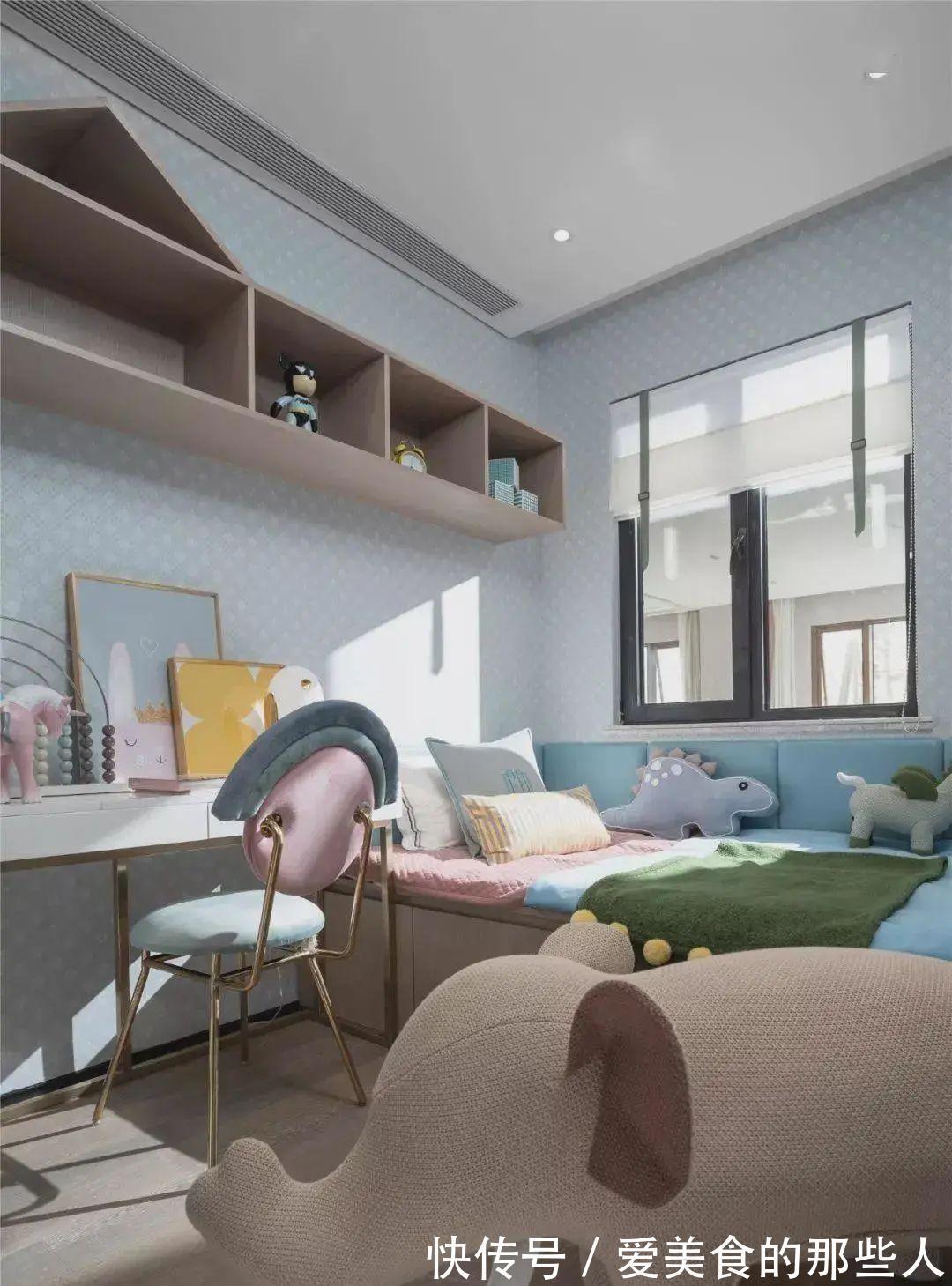 一米阳光|90㎡高级灰新房，软装配色超赞，一入门就被吸引！