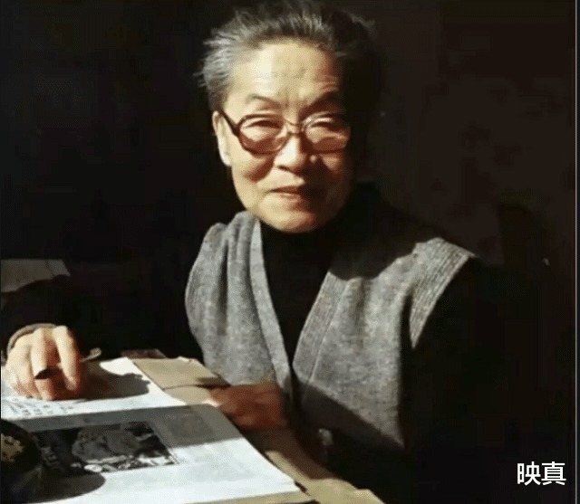 王德一!钱钟书女儿钱瑗两段婚姻均未白头,终生未育甘当继母