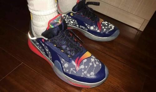 盘点识货篮球鞋销量前五名