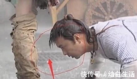 |那些搞笑的穿帮镜头,毕竟是喜剧片,大家笑一笑就过了