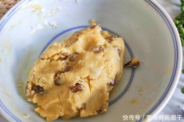 甜品|烘焙新手必备,一次就成功的甜品配方,奶味十足,香酥掉渣