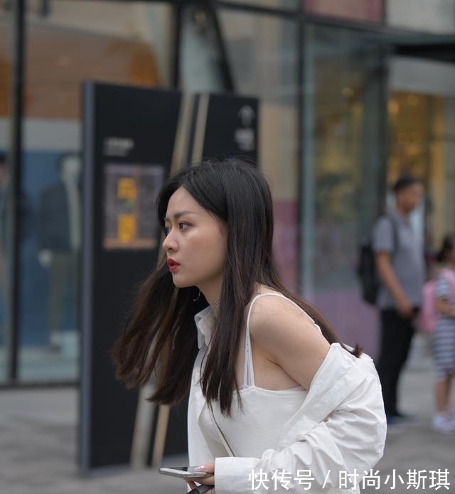 穿搭 连衣裙穿搭也可以酷酷哒,又洋气上档次,堪称示范模板