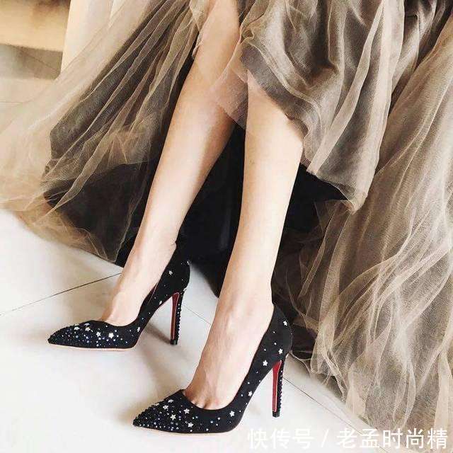 女人想要走进缤纷的日子, 请换一双同样缤纷的高跟鞋