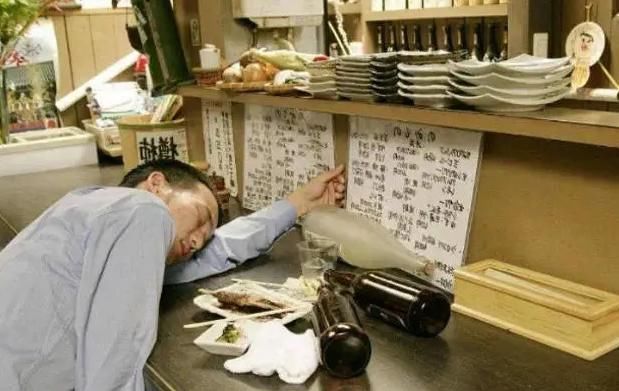 骗人|男生长期“滴酒不沾”会有哪些后果别死不承认,身体不会骗人哟