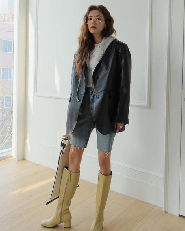 春天一定要有这4件“薄外套”,百搭又时髦,穿上舒适度刚刚好!