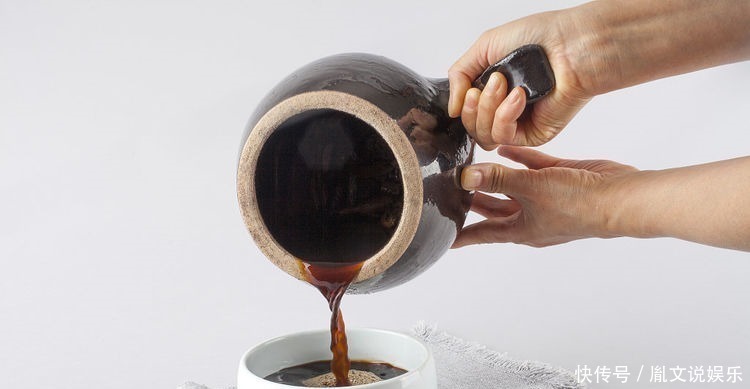 泡水|张仲景黄芪的“铁搭档”,泡水悄悄放几粒,还你“婴儿肝”