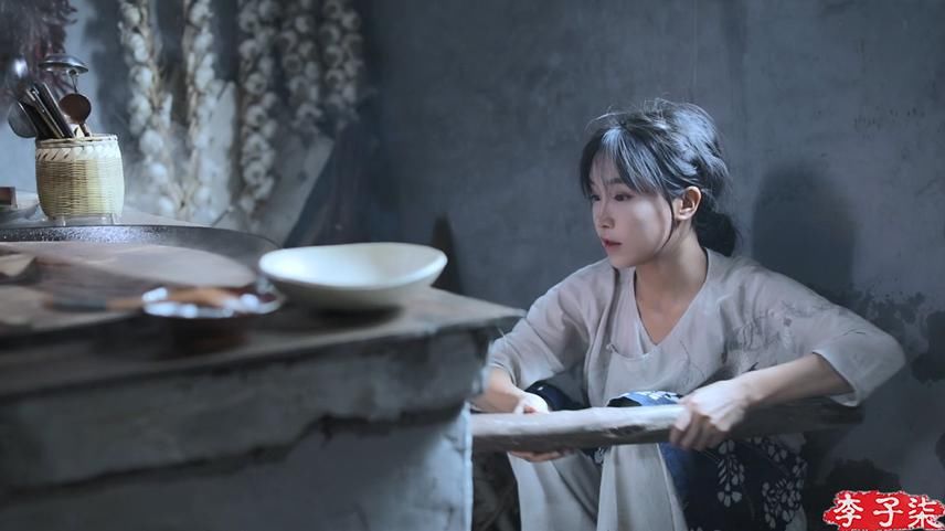 李子柒与经纪公司开辟新的合作模式,为了长远发展各司其职