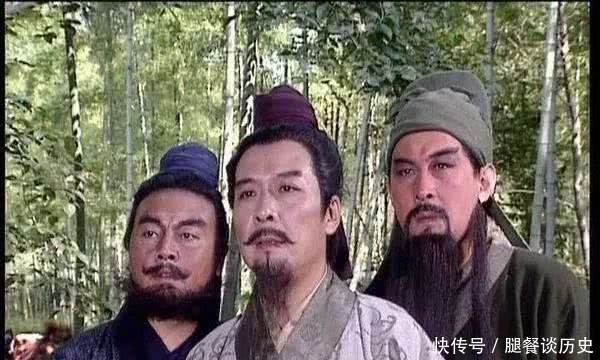 挂印|关羽挂印封金：为何被黑的是曹操