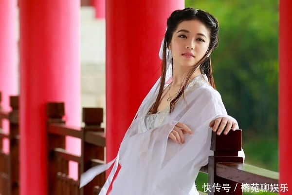 陆游和唐婉彼此深爱,却难逃离婚下场,只因陆游是个妈宝男