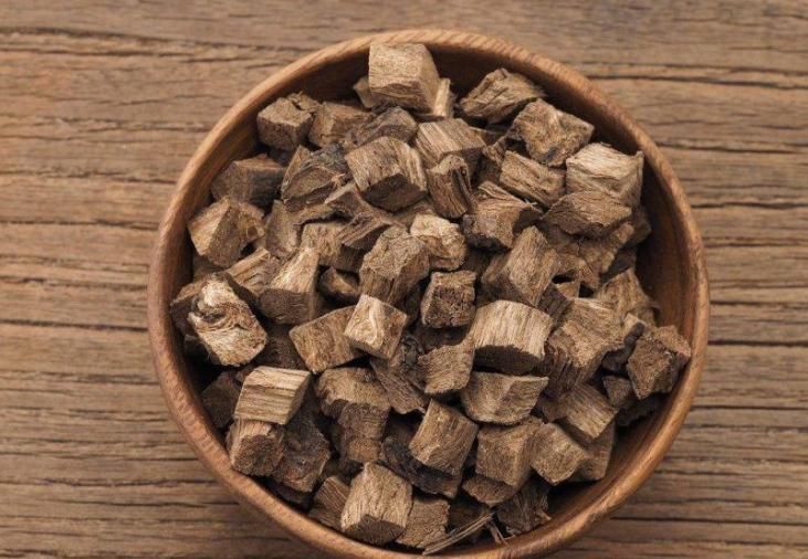 颈椎|一个让你昂首挺胸的方子!2味药化解颈椎病,一通一补有奇效!