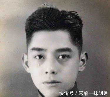 民国最好的哥哥,妹妹因怕痛不愿裹脚,他不裹了,以后我养你!