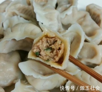 无论调什么馅,牢记3放2不放,饺子鲜香美味又多汁儿,好吃不腻!