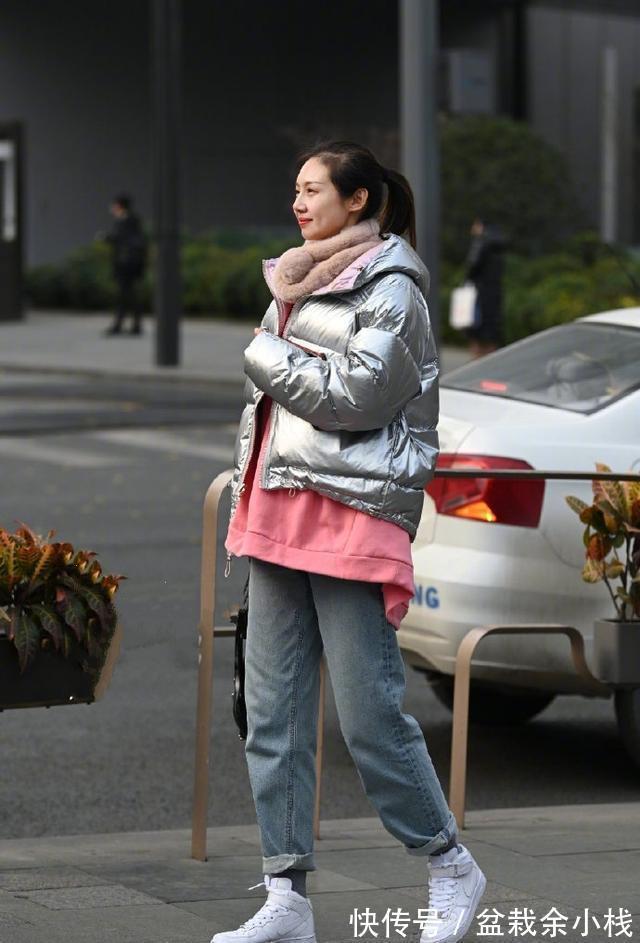 外套 秋冬外套不用买太多，有这3件就够了，百搭又时髦