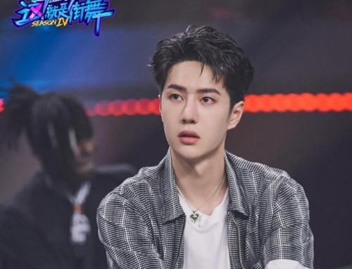 b火力全開！王一博跳到嗨翻全場，直言追分的感覺太爽了！