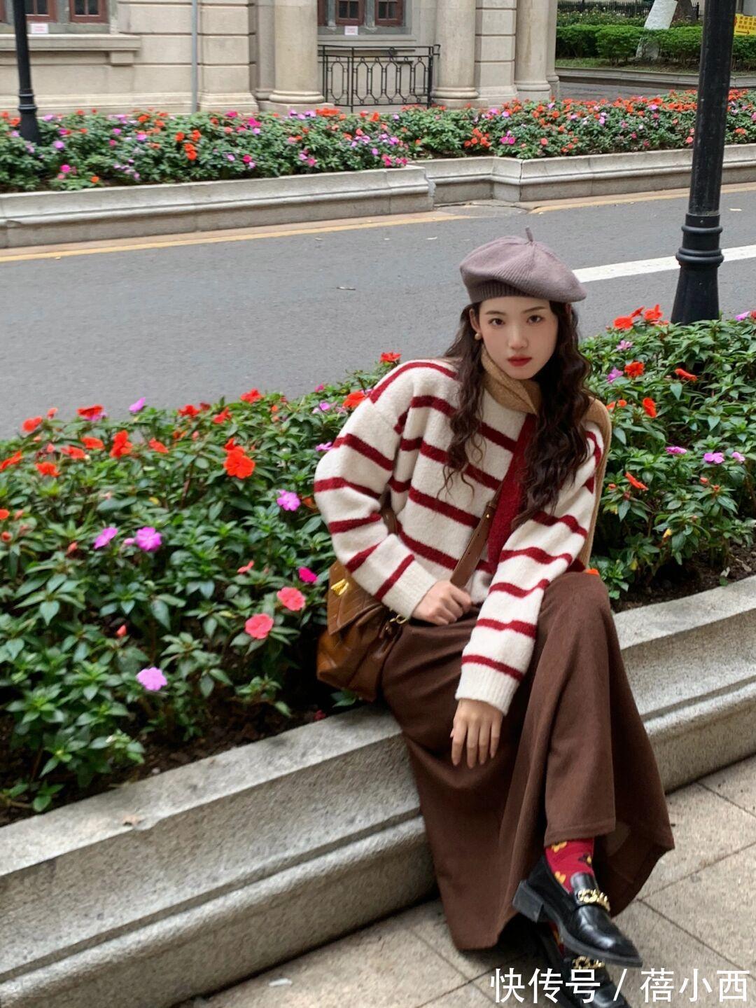 洋气|新年穿“毛衣”才洋气,单穿叠穿都好看,让你演绎不费劲的高级