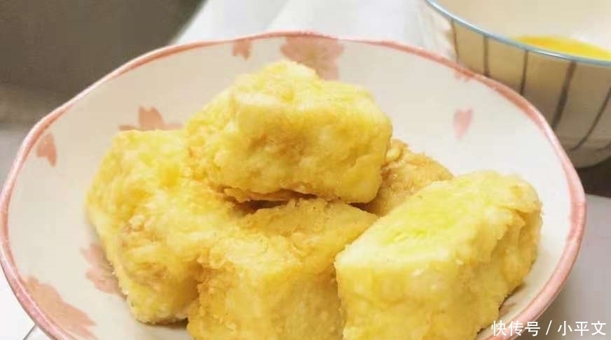 豆腐不要红烧了,教你做外脆里嫩的炸豆腐,家人吃到赞不绝口