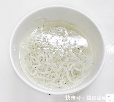  补钙|给宝宝做辅食，补钙最重要，这样做既快又营养，宝宝吃得香