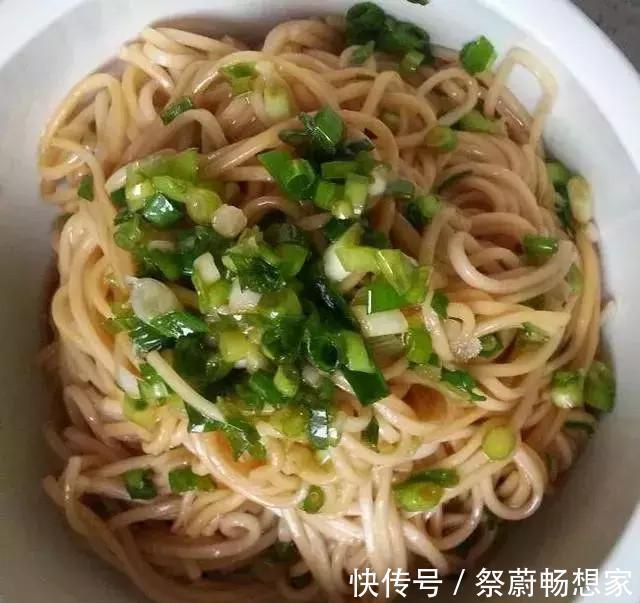 调味料|挂面最好吃的几种做法，连吃两顿都不腻，学会都可以开面馆了