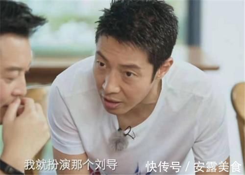 撒贝宁装成春晚导演,打电话骗岳云鹏上春晚,被拒绝后还吓唬他