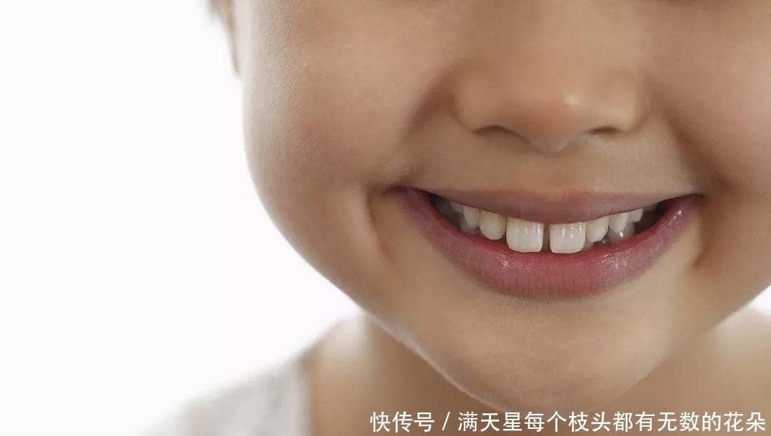 口腔清洁|掉牙也分先后！若换牙顺序和年龄对不上，多半出现了健康问题