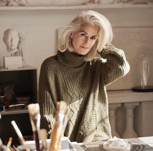 毛衣当季的时刻，用5个方式营造时髦感，穿得洋气又精致