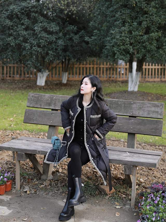 香风 你听过“小香风羽绒服”吗?华美又高级,扑面而来的贵气感