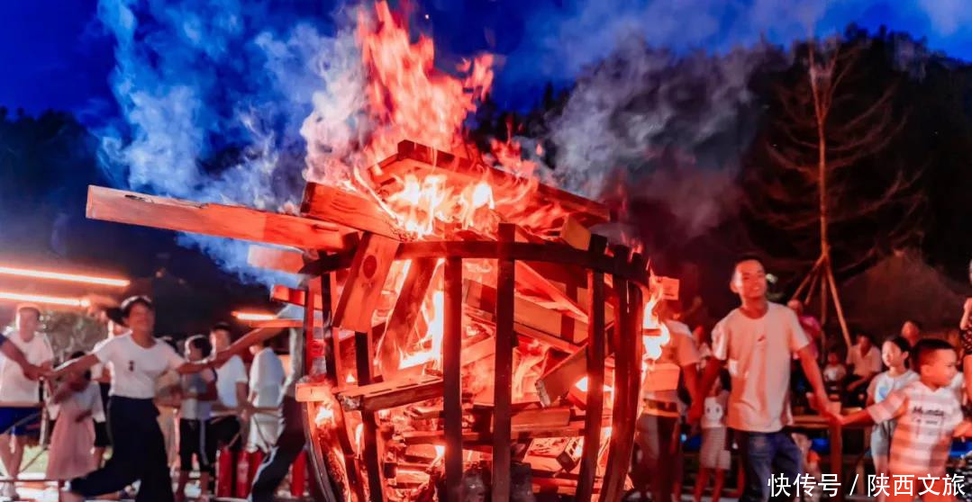 小镇|中坝作坊小镇超详细游玩攻略,让我们一起玩转中坝小镇~