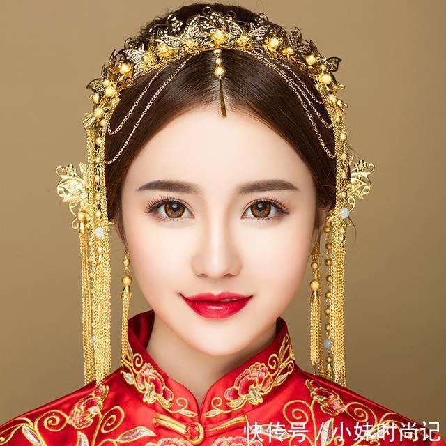 发饰|新娘不仅要精美、华丽的服装，还需要能起到点睛之笔的新娘头饰