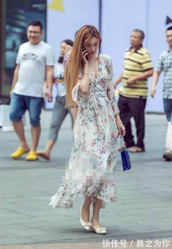 穿搭 穿衣风格很时髦的女孩,优雅的搭配美丽有气质