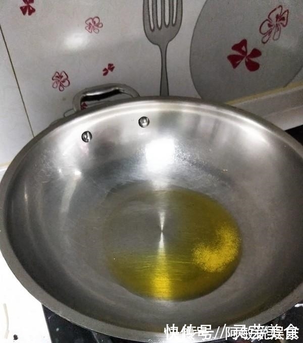 白酒|白酒最怕的“解药”，不是浓茶而是它？家家都有，酒前吃点不易醉