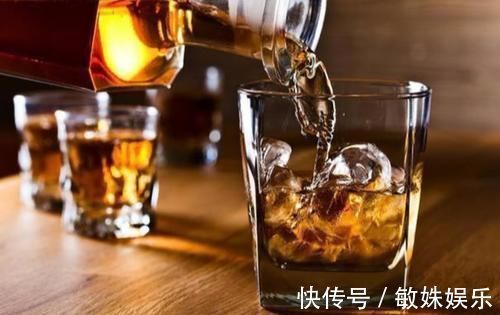 红润|48岁大哥喝酒26年,肝脏依然健康红润,医生:幸好坚持酒后3件事