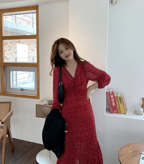 把裤子脱了 ！早春巨撩的18条裙子，美到犯规 ！