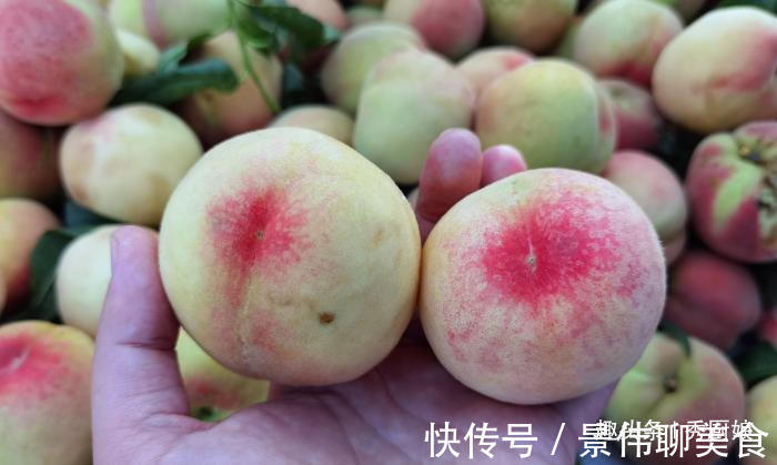 桃子|买桃子时,就挑“公”的,肉多核小汁水多,教你6招,一挑一个准