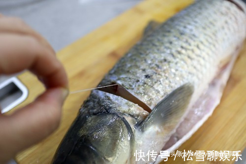 开春吃此菜酸爽开胃促食欲,10元一斤买3斤,身体壮实不长肉