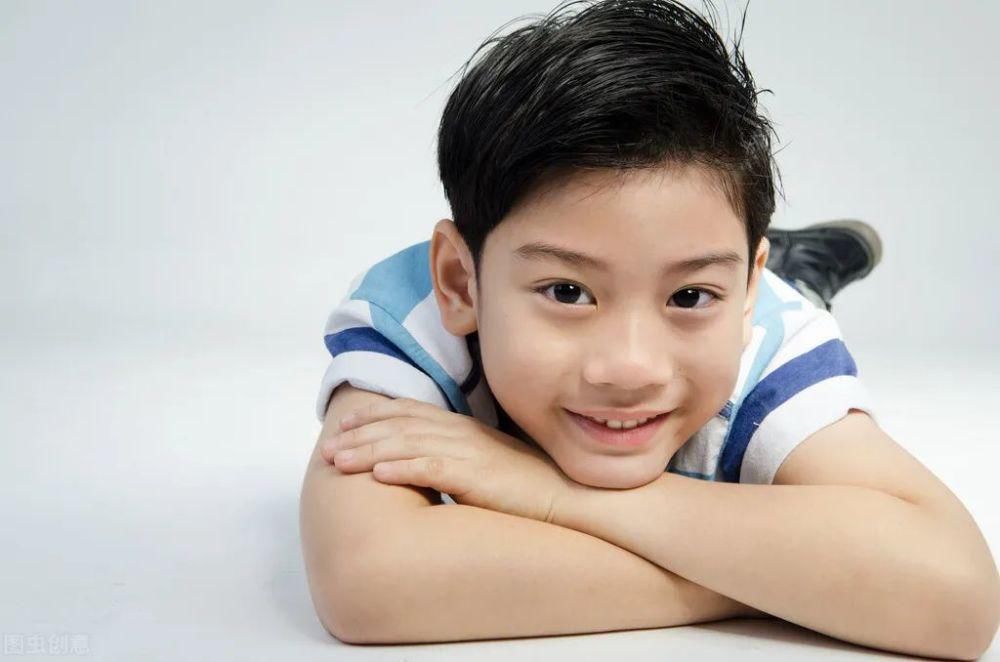 做反|为什么孩子总是和你对着干？心理学家：因为你把事情给做反了！