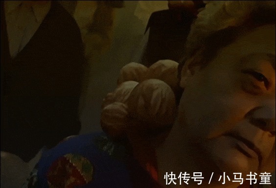 恐怖元素|迪迦奥特曼已删减镜头找到了，一共30处，画面多比较惊悚