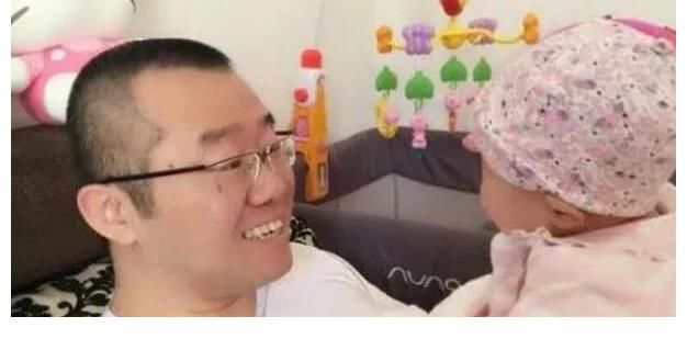 电视屏幕|情感导师涂磊电视屏幕里言辞犀利,家庭生活处处现如山父爱