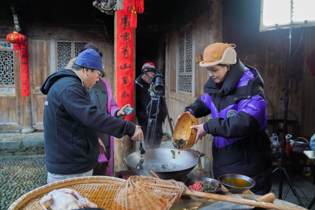 央视镜头|景宁“英川田螺”与“清明粿”，强势出圈