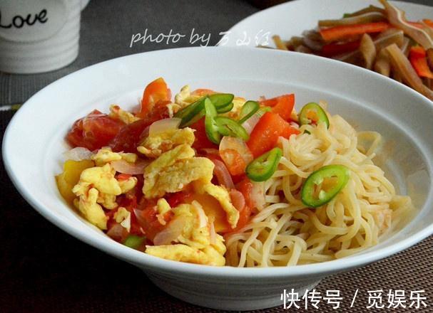 洋葱|它是对女性最好的蔬菜,隔三差五吃一点,脂肪不见了,皮肤更细腻