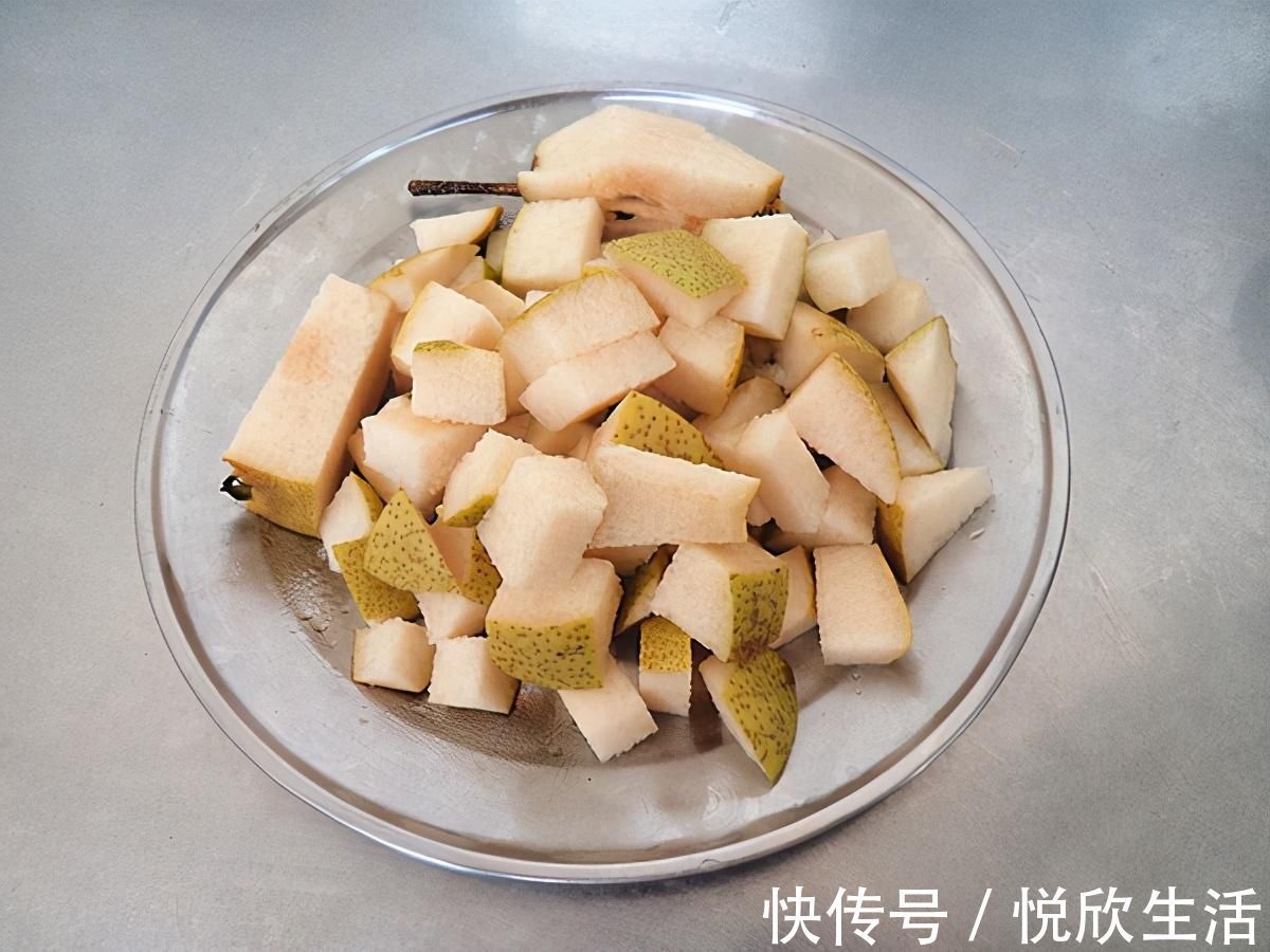 金桔|最润肺的水果不是金桔是它，隔三差五喝点，润肺清痰，秋季不咳嗽