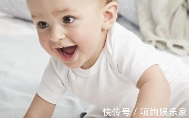 差别|李玫瑾直言“先爬后走”和“不爬就走”的孩子,长大后差别很大