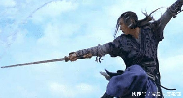 段誉晚年为何要出家你看看他晚年遇上了谁,那人吸走他全部内力