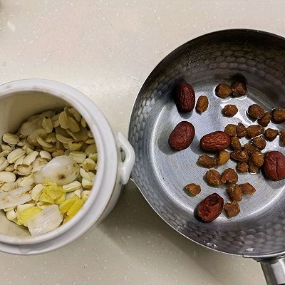 红枣|花胶炖牛奶