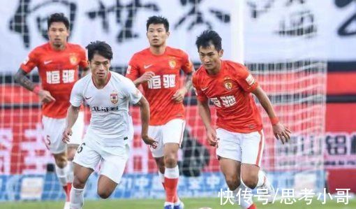 中超|一个时代的结束!恒大正式彻底退出广州队，俱乐部新海报寓意明显