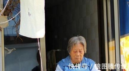 健康|为什么有些老人到了70岁没有”老年斑“原来和此原因有关