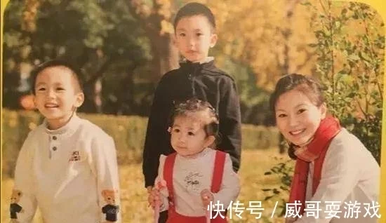 新鲜出炉(肖华 张艺谋前妻)张艺谋为啥没娶巩俐,张艺谋:我虽负了肖华巩俐,但余生都不会辜负18岁就跟了我的陈婷, 新鲜出炉(肖华 张艺谋前妻)张艺谋为啥没娶巩俐,张艺谋:我虽负了肖华巩俐,但余生都不会辜负18岁就跟了我的陈婷,