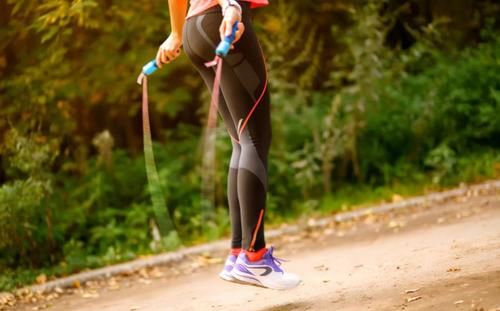 健康|长期喝茶的人与喝白开水的人相比，谁的血管更健康？现在知道还不晚