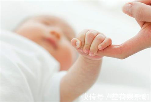 新生儿|新生儿的这六种表现证明很健康,如果没有反倒要去医院