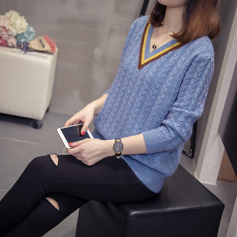 气质优雅 建议大家再有钱毛衣尽量别配牛仔裤,学下图女人穿,特有女人味