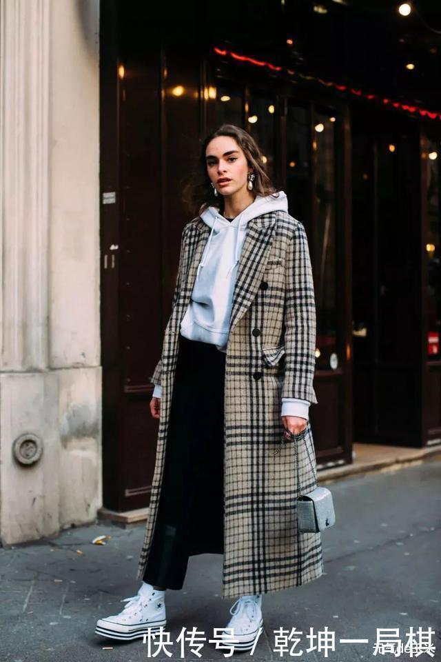 女人|35+的女人若是不差钱,入冬建议买这3款外套!不易撞衫还高级